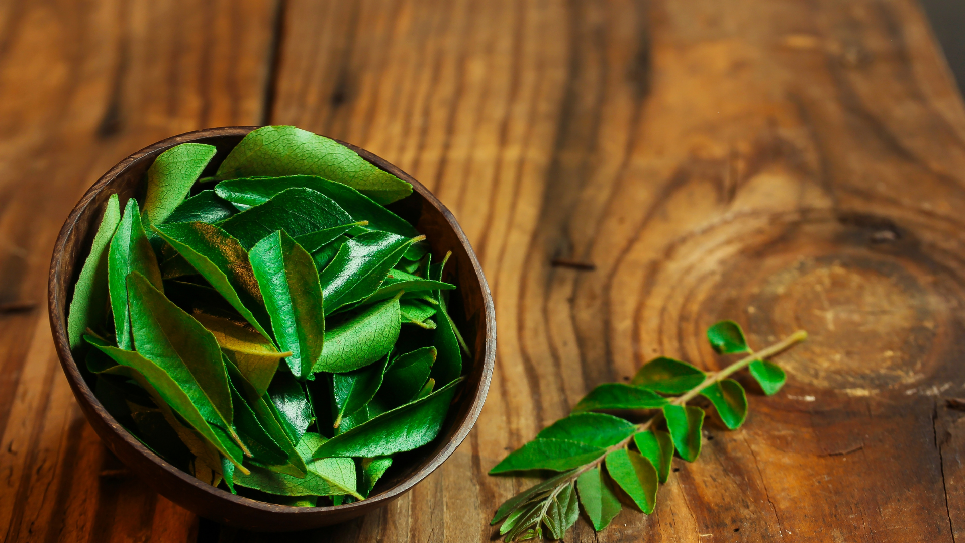 6 Surprising Benefits of Curry Leaves For Health